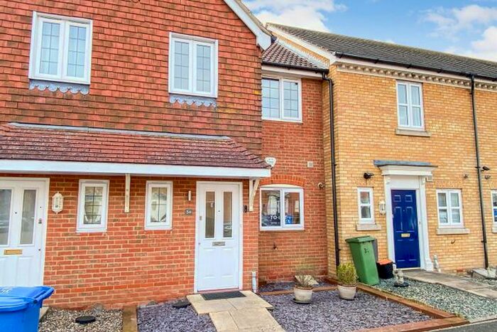 3 Bedroom Property To Rent In Mallard Crescent, Iwade, Sittingbourne, ME9