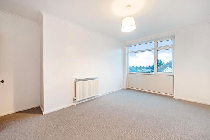 2 Bedroom Apartment To Rent In Lavender Avenue, Packham Court Lavender Avenue, KT4