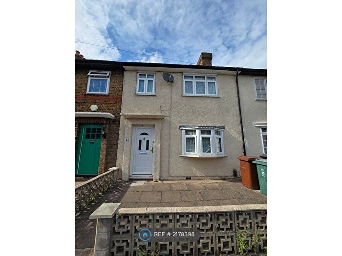 3 Bedroom Terraced House To Rent In Penrhyn Crescent, London, E17