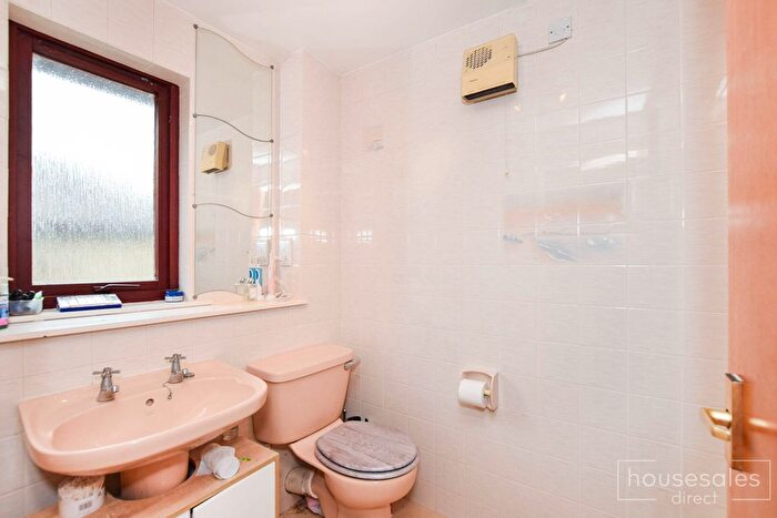 4 Bedroom Detached House For Sale In Turretbank Road, Crieff, PH7