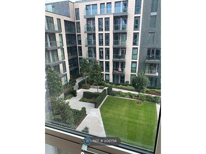 3 Bedroom Flat To Rent In Matcham House, London, W6