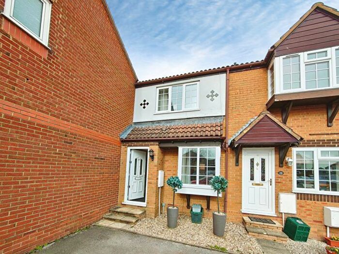 2 Bedroom Terraced House To Rent In Gorse Cover Road - Severn Beach, BS35