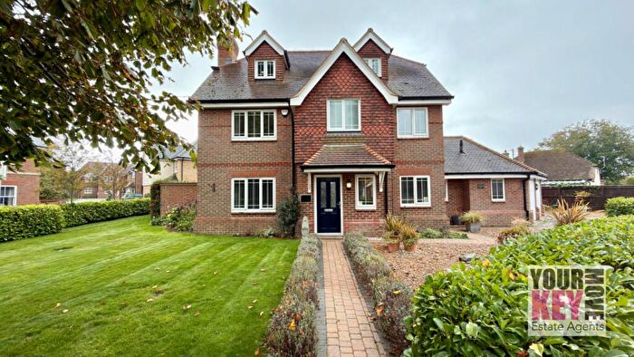 5 Bedroom Detached House For Sale In Rolfe Lane, New Romney, Kent, TN28
