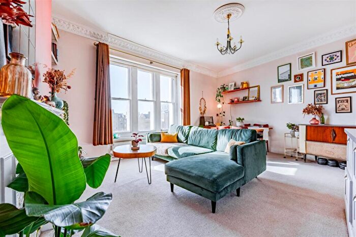 2 Bedroom Apartment For Sale In St. Catherines Terrace, Hove, BN3