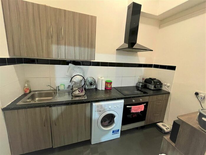 1 Bedroom Flat To Rent In St. James Road, Leicester, LE2