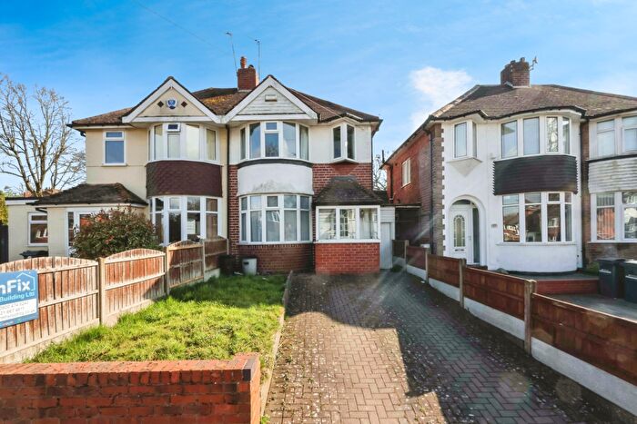 3 Bedroom House To Rent In Corisande Road, B29