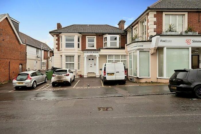 1 Bedroom Maisonette To Rent In New Town, Uckfield, TN22