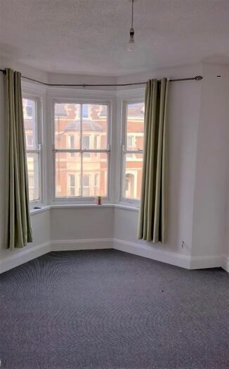 1 Bedroom Flat To Rent In Claude Road, Roath, Cardiff, CF24
