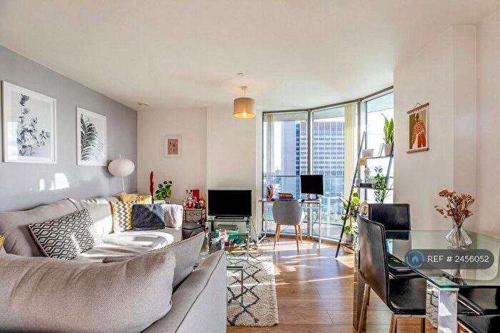 2 Bedroom Flat To Rent In Cornmill Lane, London, SE13