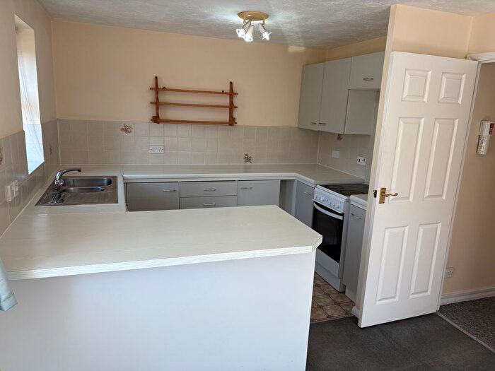 1 Bedroom Flat To Rent In Court Road, Lewes, BN7