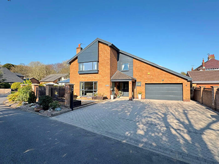 4 Bedroom Detached House For Sale In Linden Green - Thornton Cleveleys -, FY5