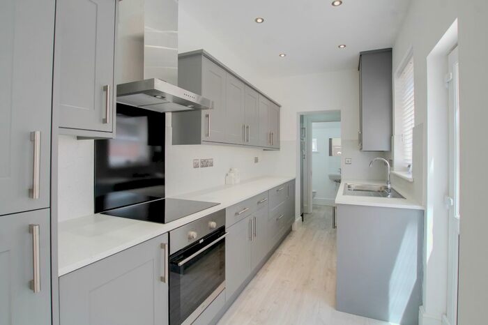 2 Bedroom Terraced House To Rent In Montague Road, Clarendon Park, Leicester, LE2