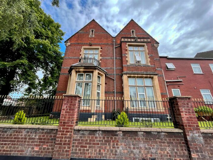 Studio To Rent In Carholme Road, Lincoln, LN1