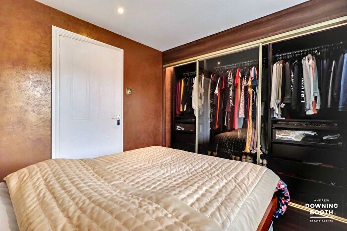 2 Bedroom Semi-Detached House For Sale In Kenilworth Crescent, Cavendish Park, Walsall, WS2