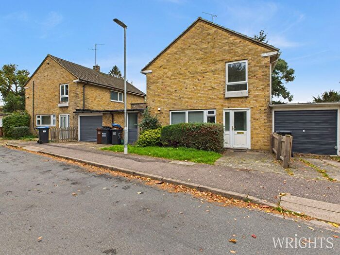 5 Bedroom Detached House To Rent In Roe Green Close, Hatfield, AL10
