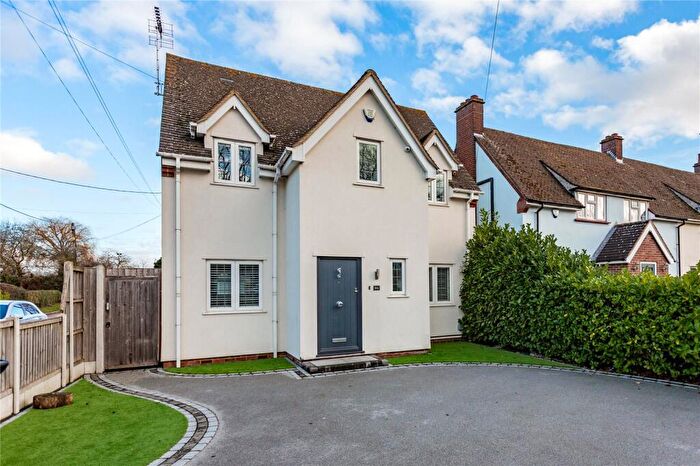 3 Bedroom Detached House For Sale In Church End Lane, Runwell, Wickford, Essex, SS11