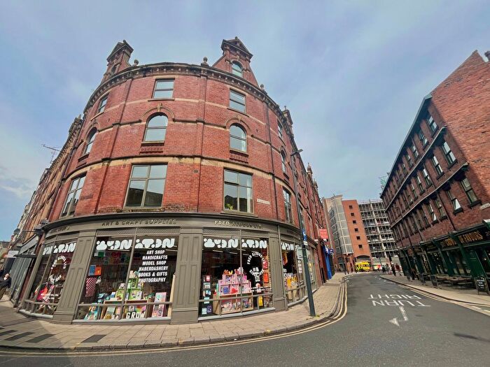 1 Bedroom Flat To Rent In Kirkgate, Leeds, LS2