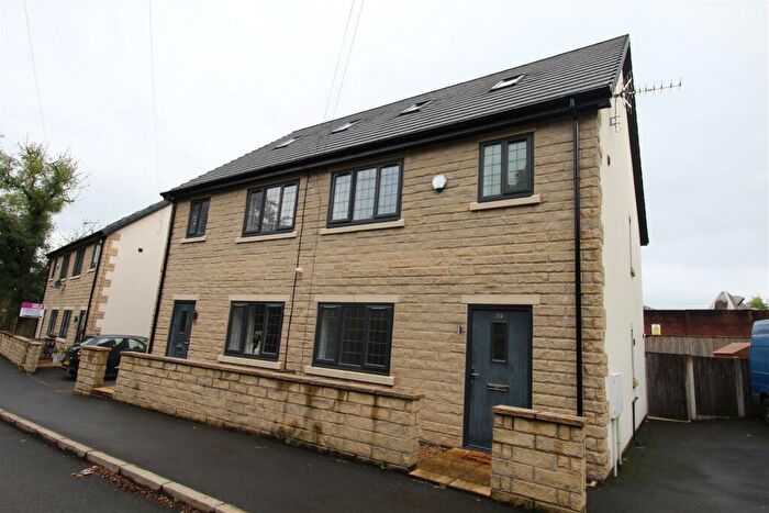 4 Bedroom Semi-Detached House To Rent In Bridge Street, Horwich, Bolton, BL6