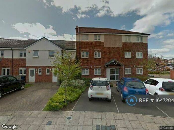2 Bedroom Flat To Rent In Bittern Close, Dunston, NE11