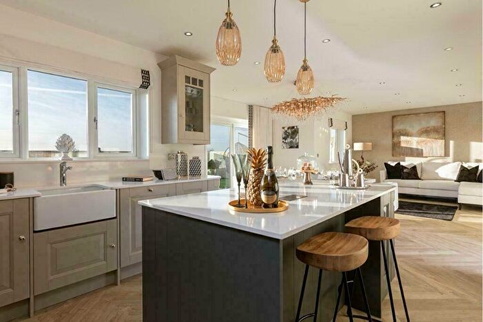 5 Bedroom Detached House For Sale In Chapelgarth, Sunderland, SR3