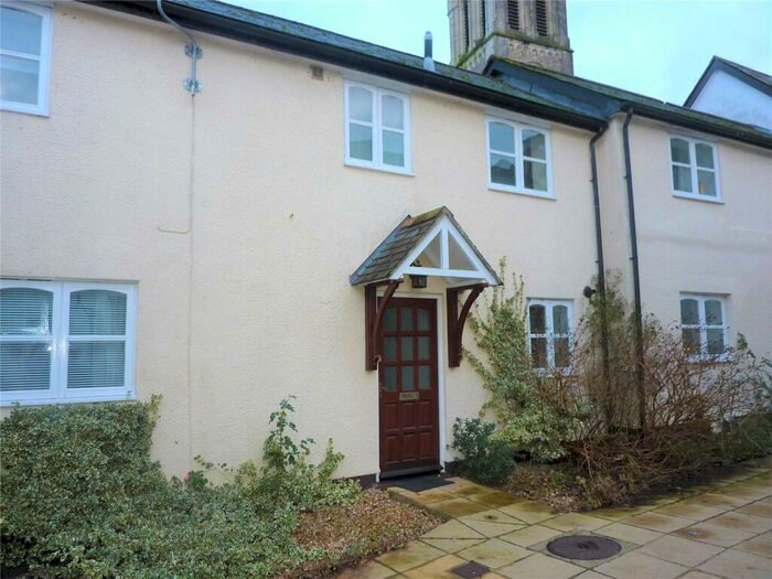 2 Bedroom Terraced House To Rent In Silver Street, Honiton, EX14
