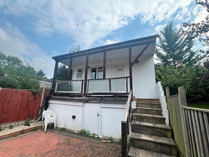 Apartment To Rent In The Annexe, Bowerdean Road, HP13