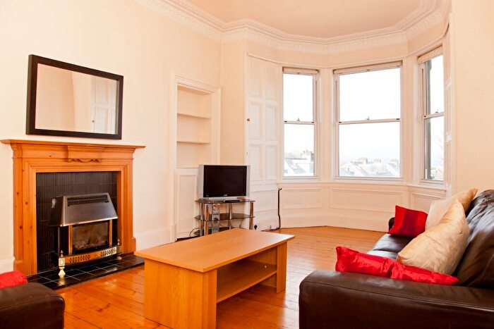 2 Bedroom Flat To Rent In East Trinity Road, Trinity, Edinburgh, EH5