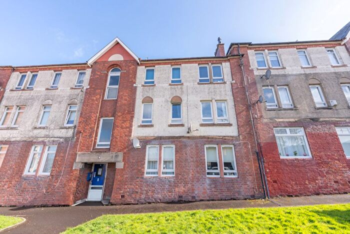 2 Bedroom Flat For Sale In Burnside Lane, Hamilton, ML3