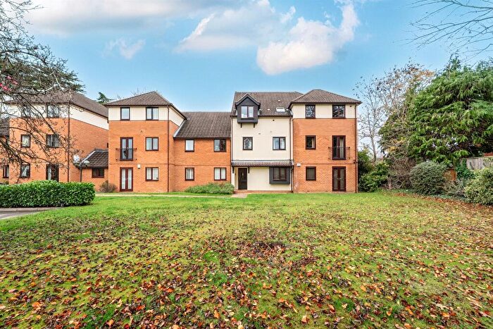 2 Bedroom Apartment For Sale In Boyndon Road, Maidenhead, SL6