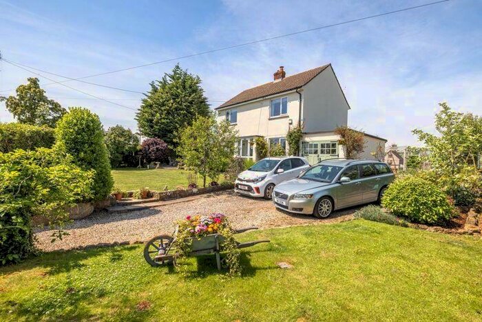 3 Bedroom Detached House For Sale In Hedge Lane, Pylle, Shepton Mallet, BA4