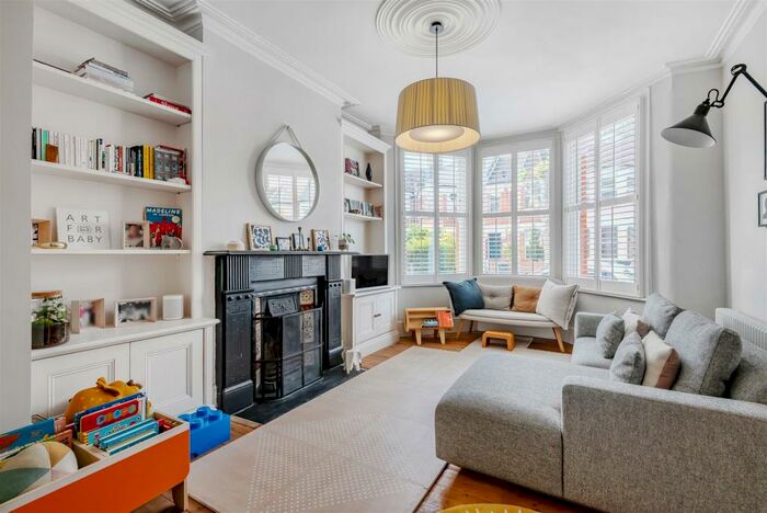 3 Bedroom House To Rent In Langham Road, N15