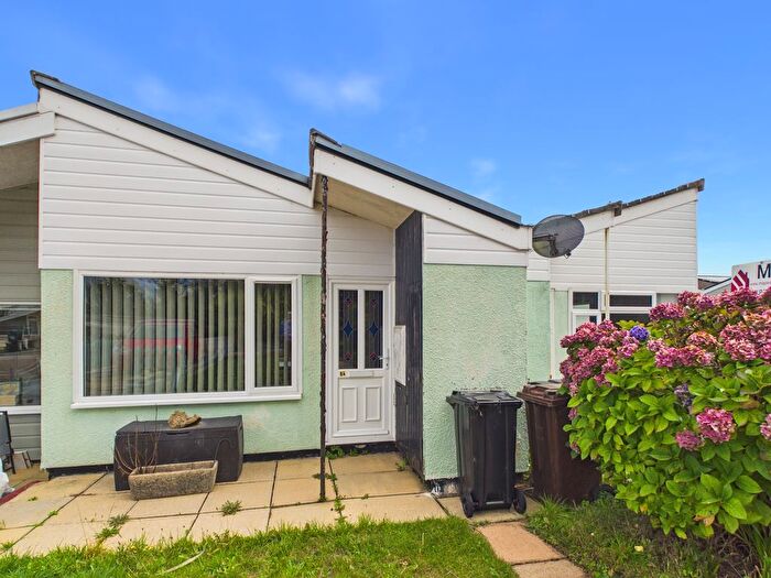 2 Bedroom Bungalow For Sale In Mount Hawke, Truro - Terraced Bungalow, TR4