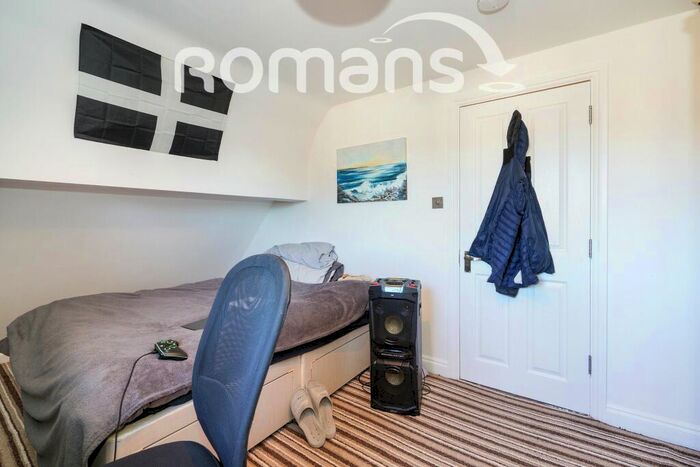 6 Bedroom Detached House To Rent In The Hollow, BA2