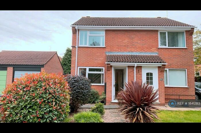 2 Bedroom Semi-Detached House To Rent In Camdale Close, Nottingham, NG9