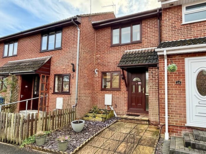 2 Bedroom Terraced House For Sale In Chaffinch Close, Creekmoor, BH17