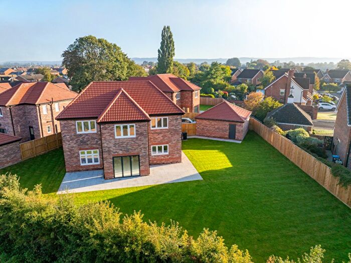 5 Bedroom Detached House To Rent In Saxty Way, Sowerby, Thirsk, YO7