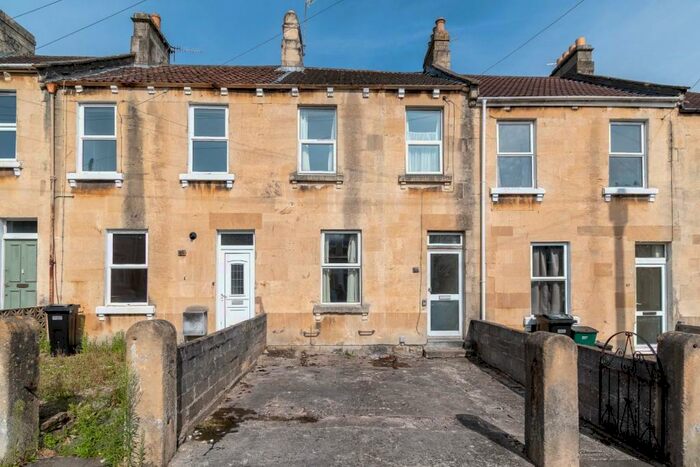 5 Bedroom Terraced House To Rent In Lorne Road, Bath, BA2