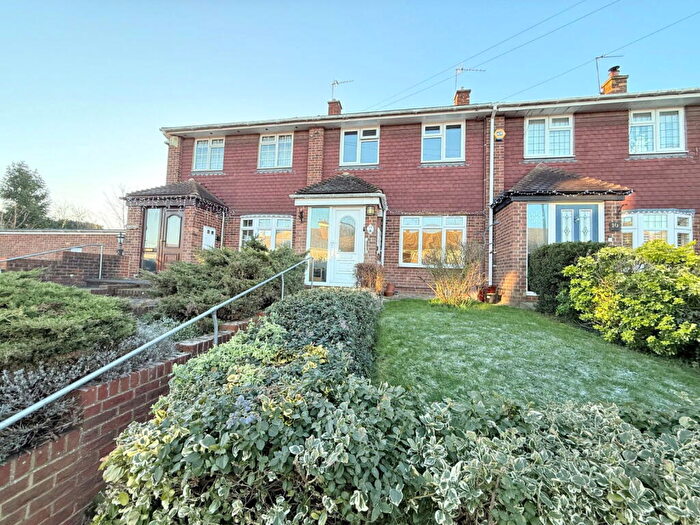 3 Bedroom Terraced House For Sale In Bowmans Road, Dartford, DA1