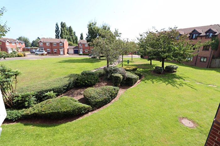 1 Bedroom Flat To Rent In Campernell Close, Brightlingsea, CO7