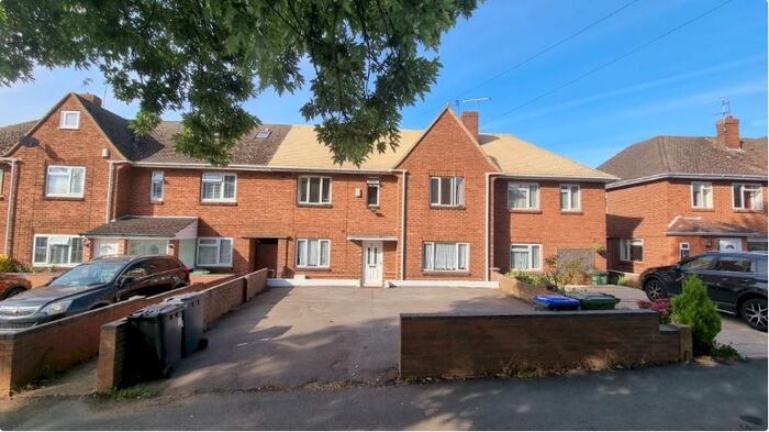 6 Bedroom Terraced House To Rent In Queensway, Leamington Spa, CV31