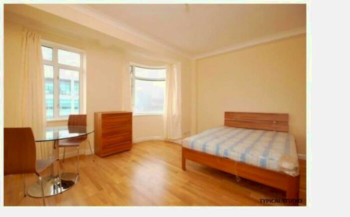 Studio To Rent In Euston Road, London, NW1