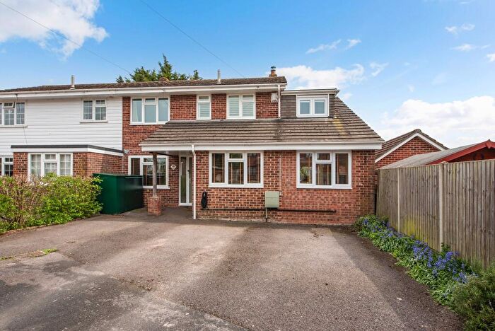 4 Bedroom House For Sale In Windmill Close, Clanfield, PO8