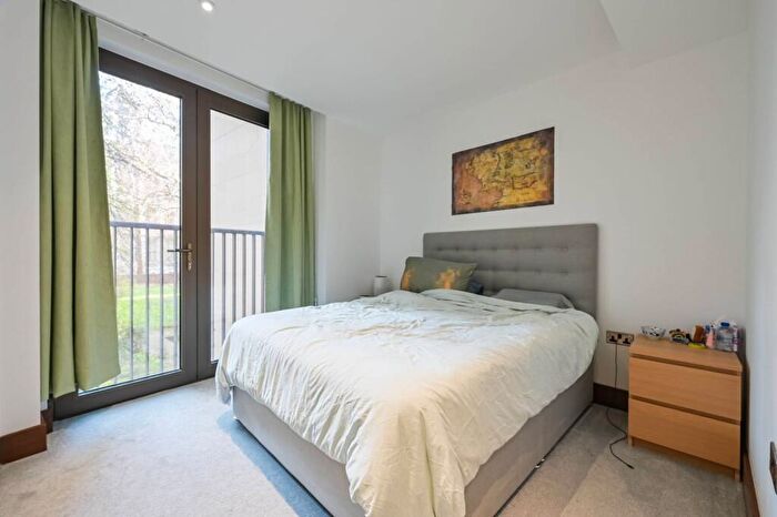 1 Bedroom Flat For Sale In Fetter Lane, City, London, EC4A