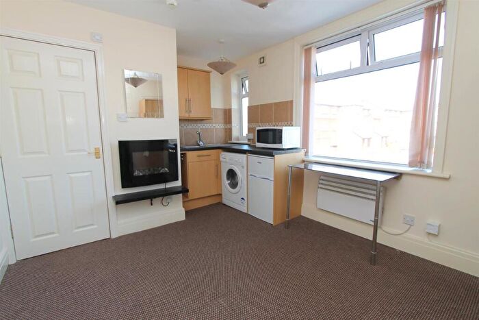 Studio To Rent In Beach Road, Thornton-Cleveleys, FY5