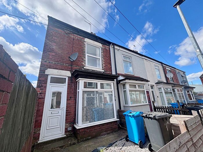 2 Bedroom Terraced House To Rent In Egton Street, Hull, HU8