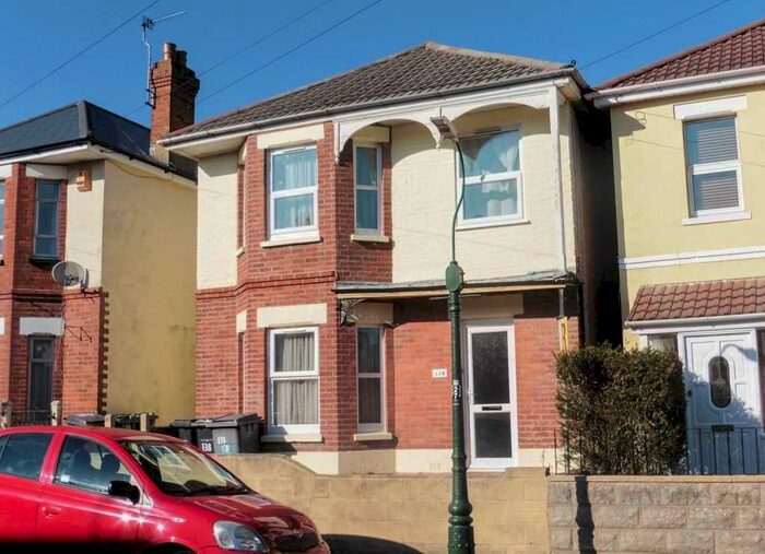 5 Bedroom Detached House To Rent In Markham Road, Charminster, Bournemouth, BH9