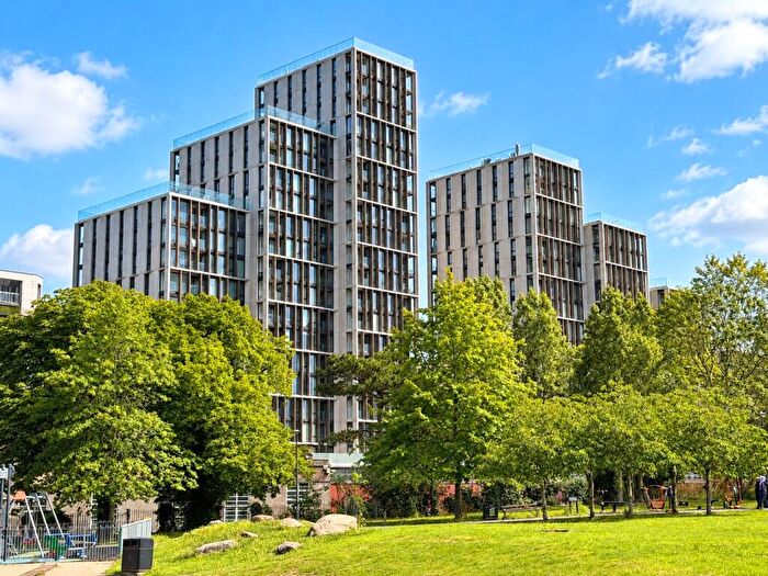 1 Bedroom Flat For Sale In Bond Apartments, College Road, HA1