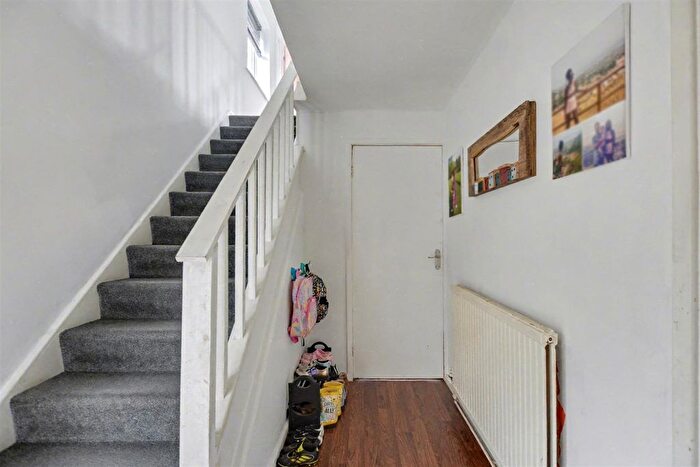 3 Bedroom Semi-detached House For Sale In Ewe Lamb Lane, Bramcote, Nottingham, NG9