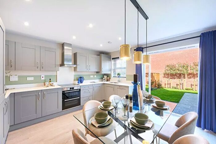 4 Bedroom Semi-Detached House To Rent In Leaf Living At Orchard Green, Aylesbury, Hp22