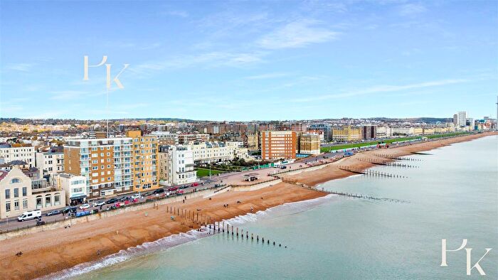4 Bedroom Flat For Sale In Kings Esplanade, Hove, BN3